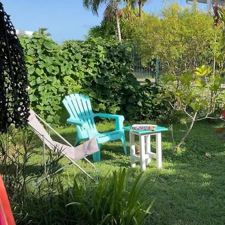 Gite Cajou Dans Jardin Tropical Ventile A Sainte-Anne ภายนอก รูปภาพ