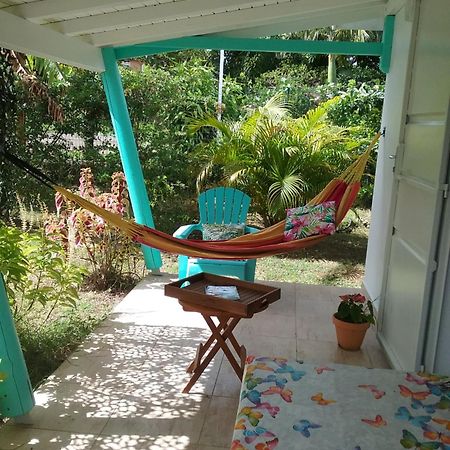 Gite Cajou Dans Jardin Tropical Ventile A Sainte-Anne ภายนอก รูปภาพ