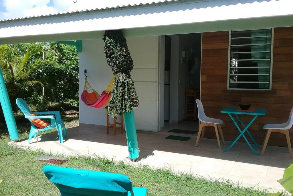 Gite Cajou Dans Jardin Tropical Ventile A Sainte-Anne ภายนอก รูปภาพ