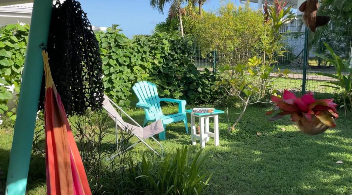 Gite Cajou Dans Jardin Tropical Ventile A Sainte-Anne ภายนอก รูปภาพ